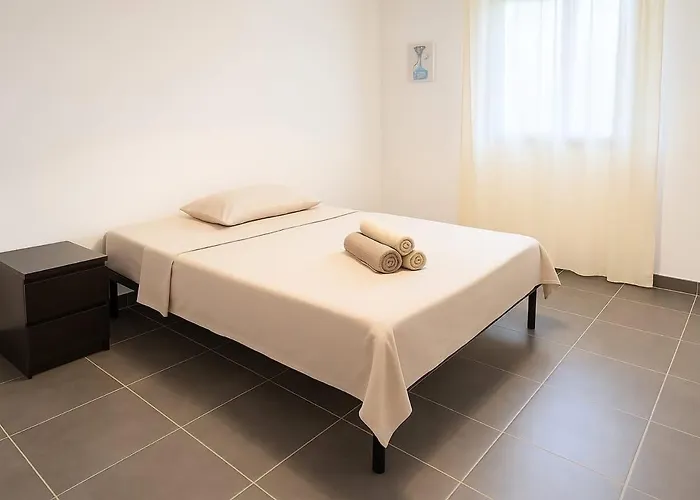 Charmante Avec Jardin Prunete