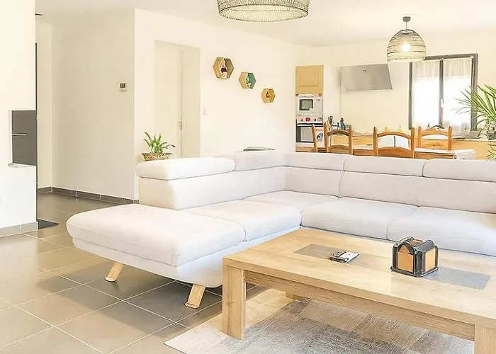 Charmante Avec Jardin Prunete