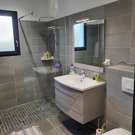 Charmante Avec Jardin *