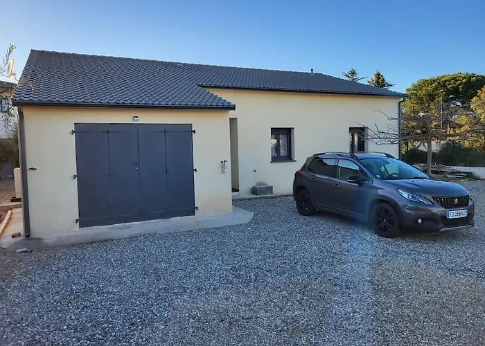 Charmante Avec Jardin Villa
