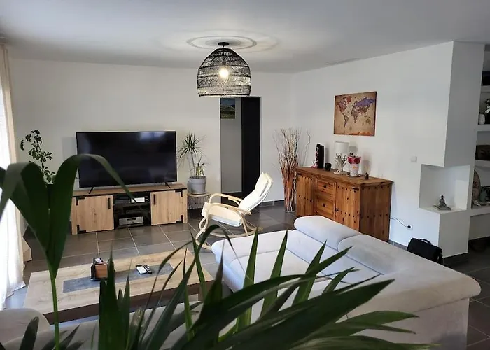 Charmante Avec Jardin * Prunete